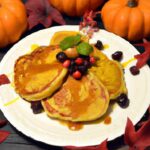 Wholesome Low-Carb Pumpkin Spice Pancakes to Savor
