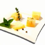 Snack Smart: Delicious Low-Calorie Bites to Satisfy Cravings