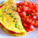 Colorful Keto Omelette with Bell Peppers: A Low-Carb Delight