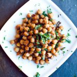 Crunchy Roasted Chickpeas: A Healthy Snack Reinvented